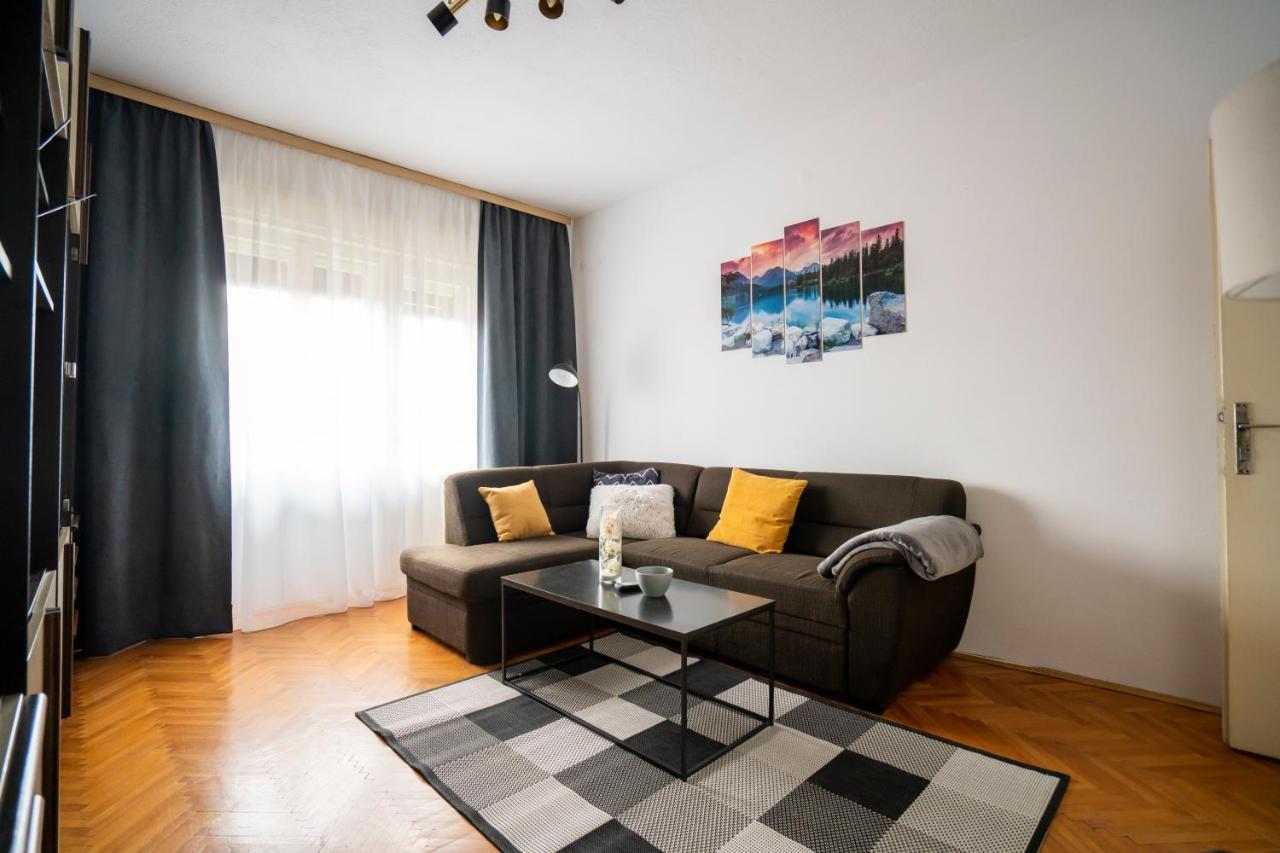 Apartment Soul Knin Buitenkant foto