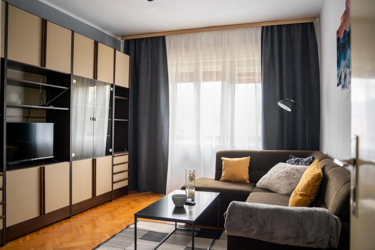 Apartment Soul Knin Buitenkant foto